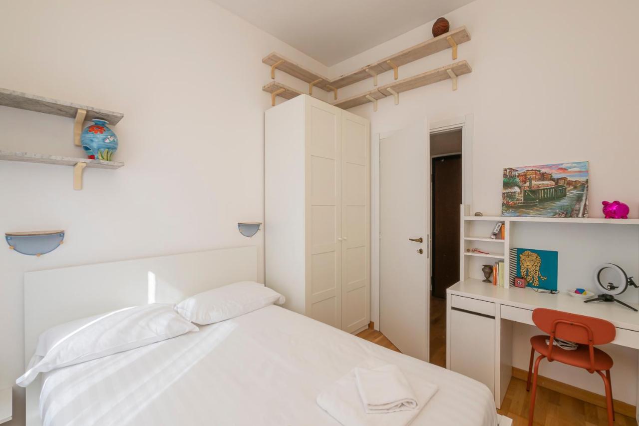 Luxury Flat Between Navigli And Duomo - Sambuco Milano Eksteriør billede